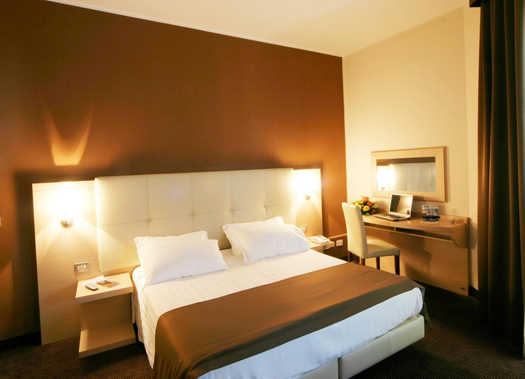 Hotel Vittoria Rubano Extérieur photo